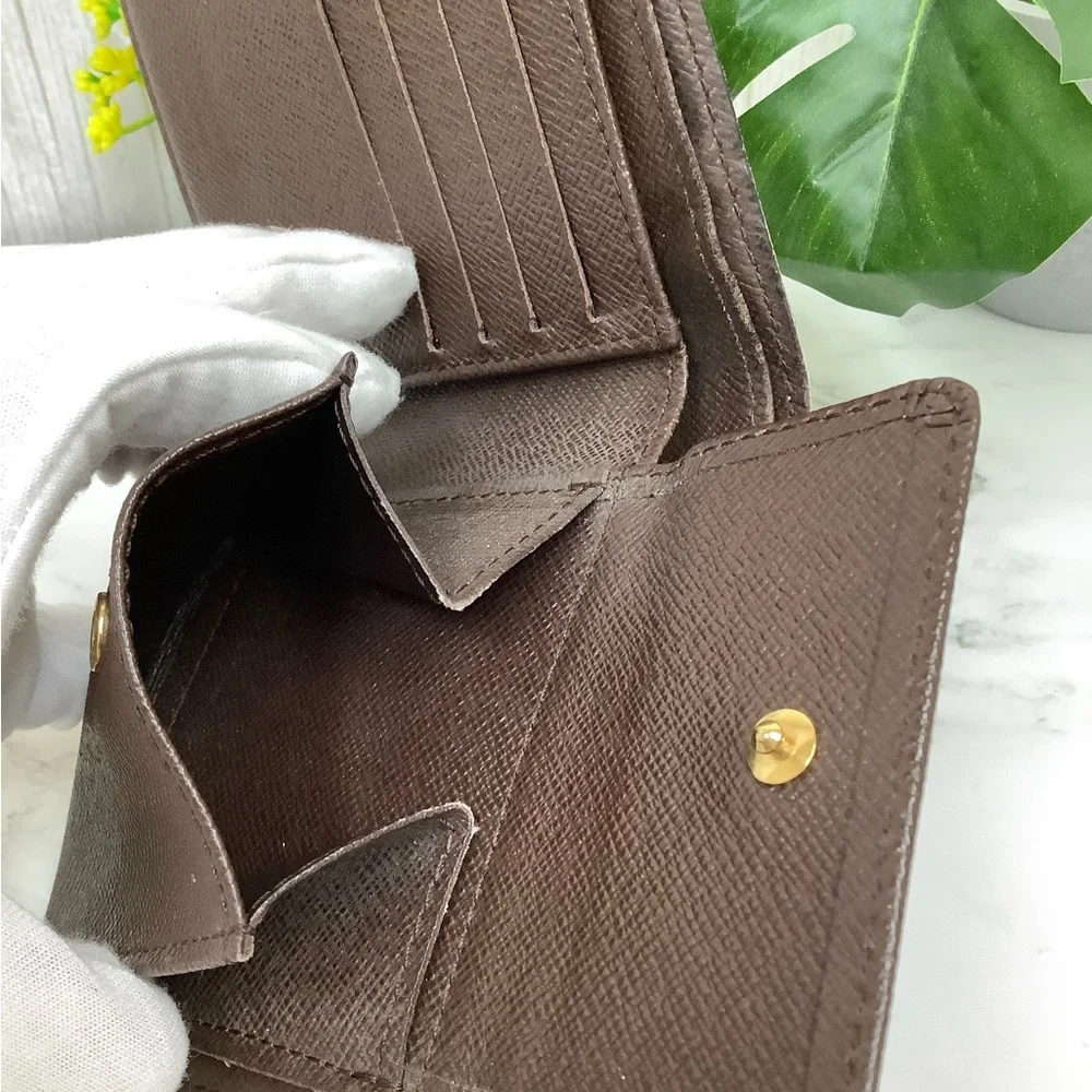 GUC Louis Vuitton Damier Ebene Bifold Wallet